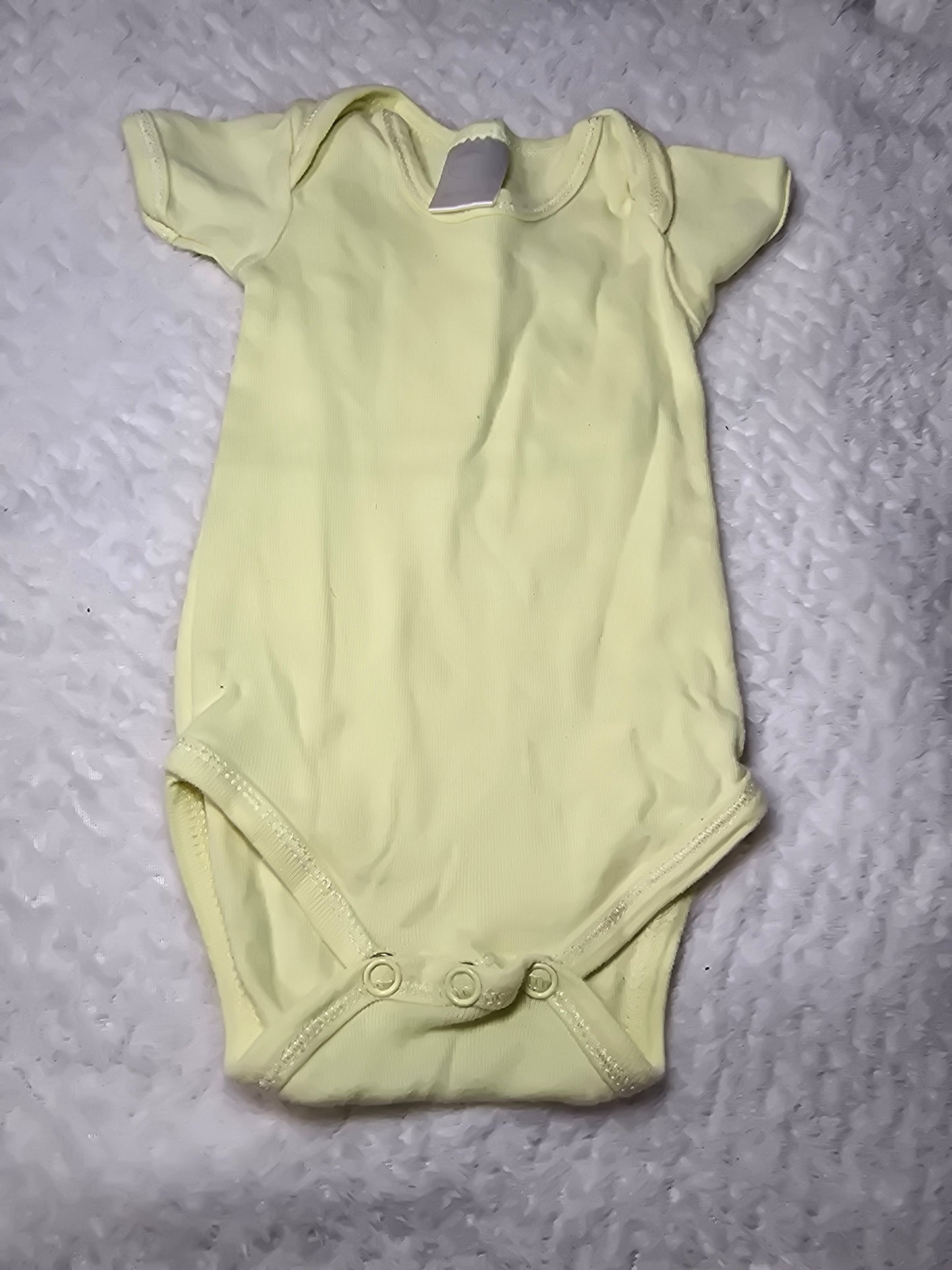 Girl newborn