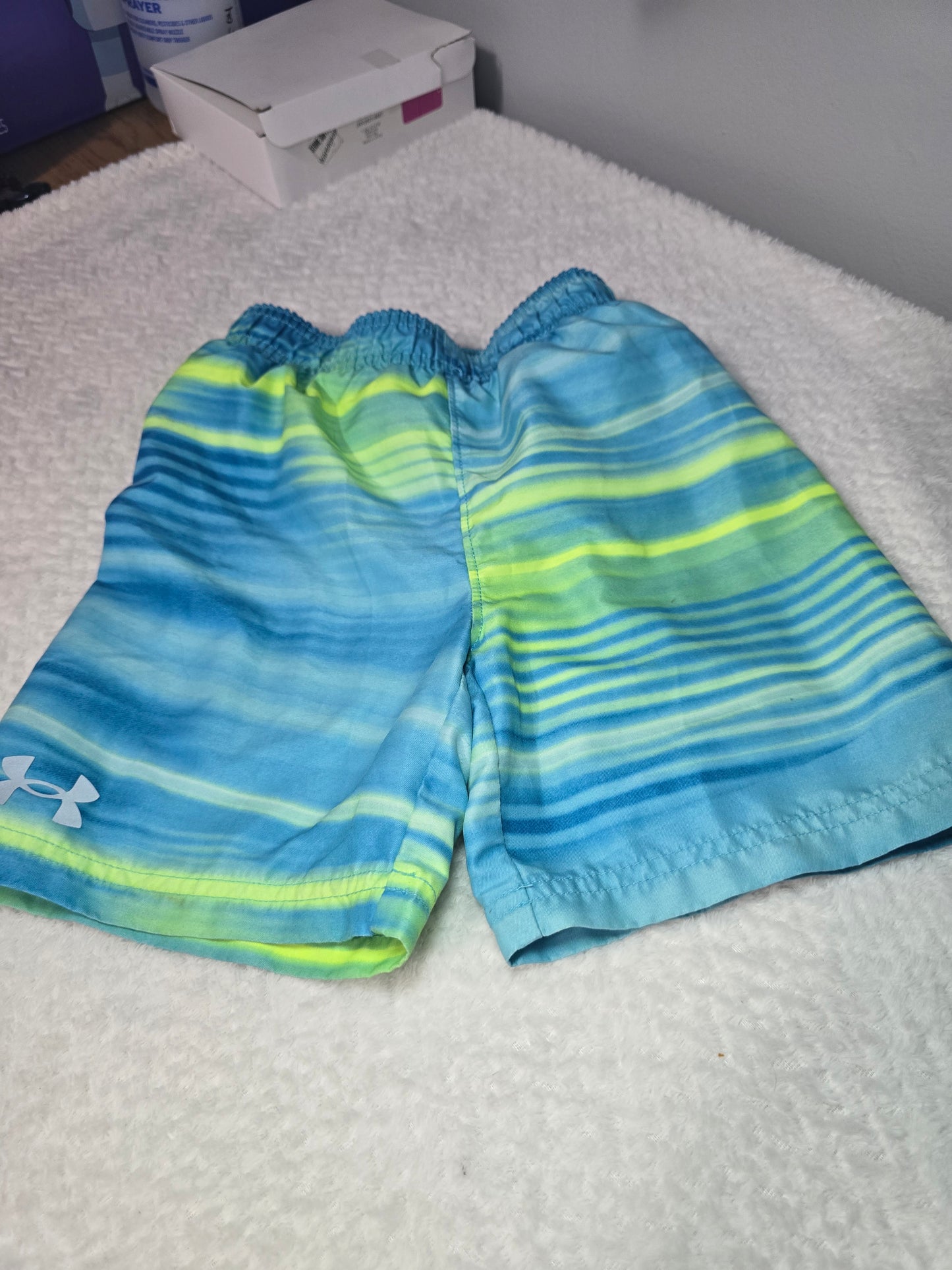 Boy swim 4