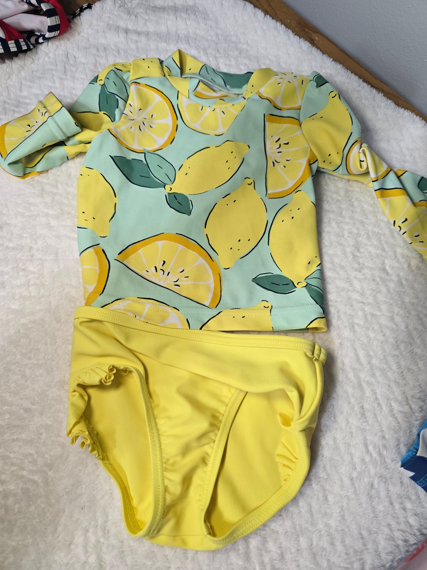 Girl swim suit 9m