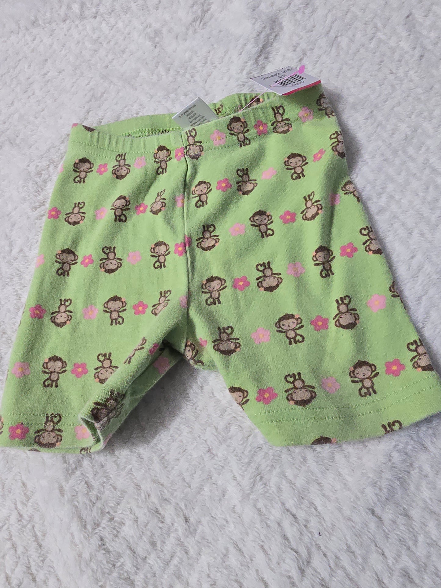 Girls shorts 12/18m