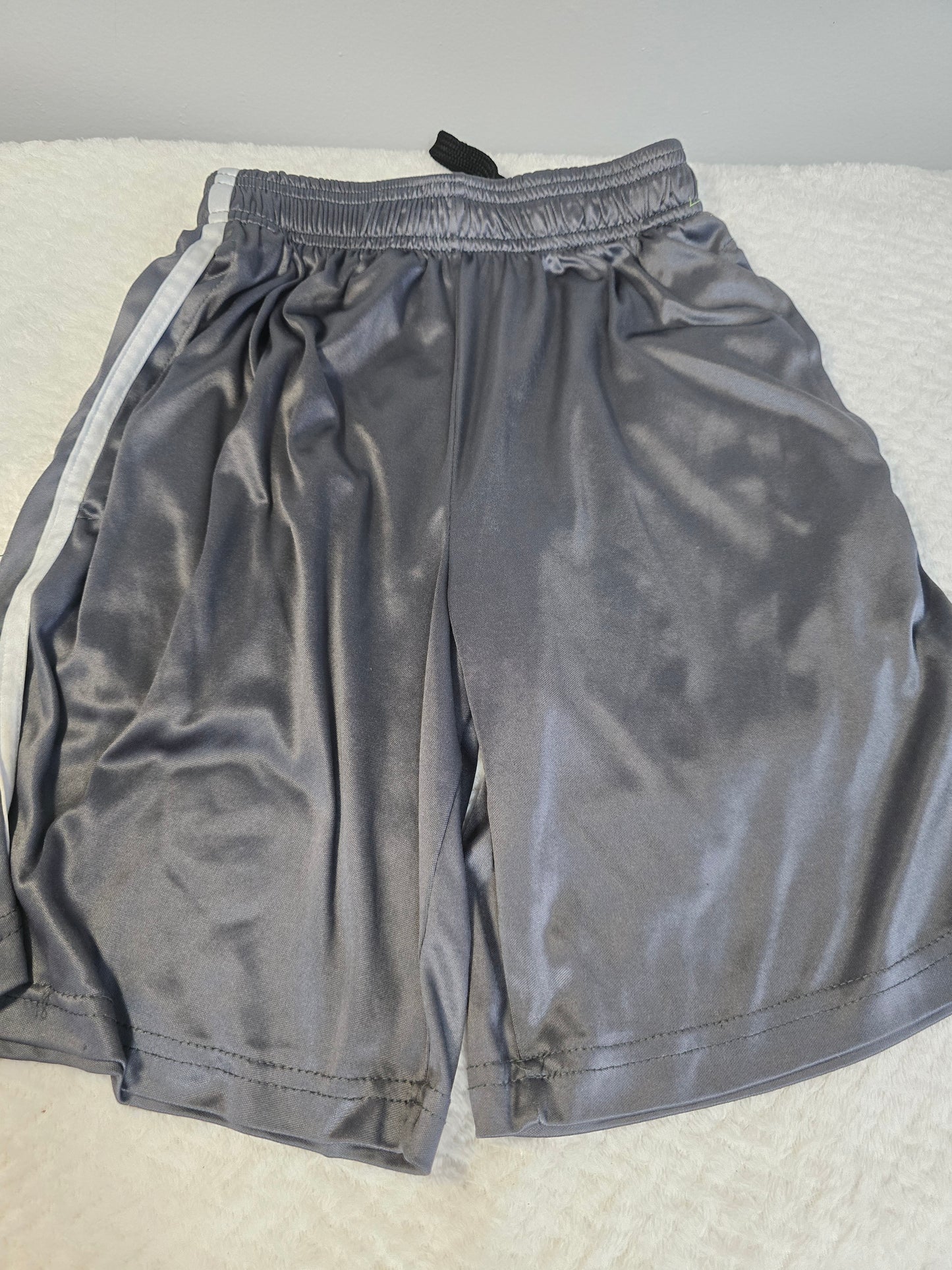 Boy under armour ymedium
