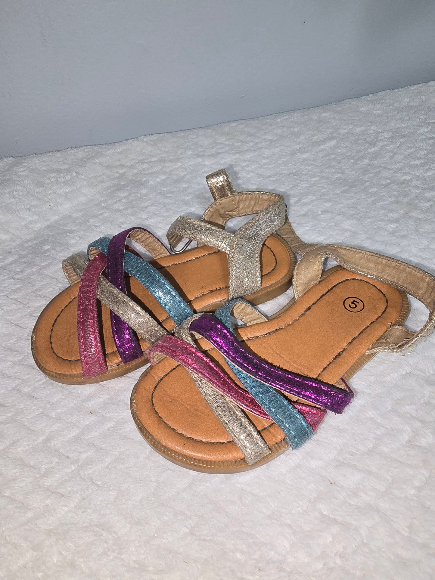 Girl size 5