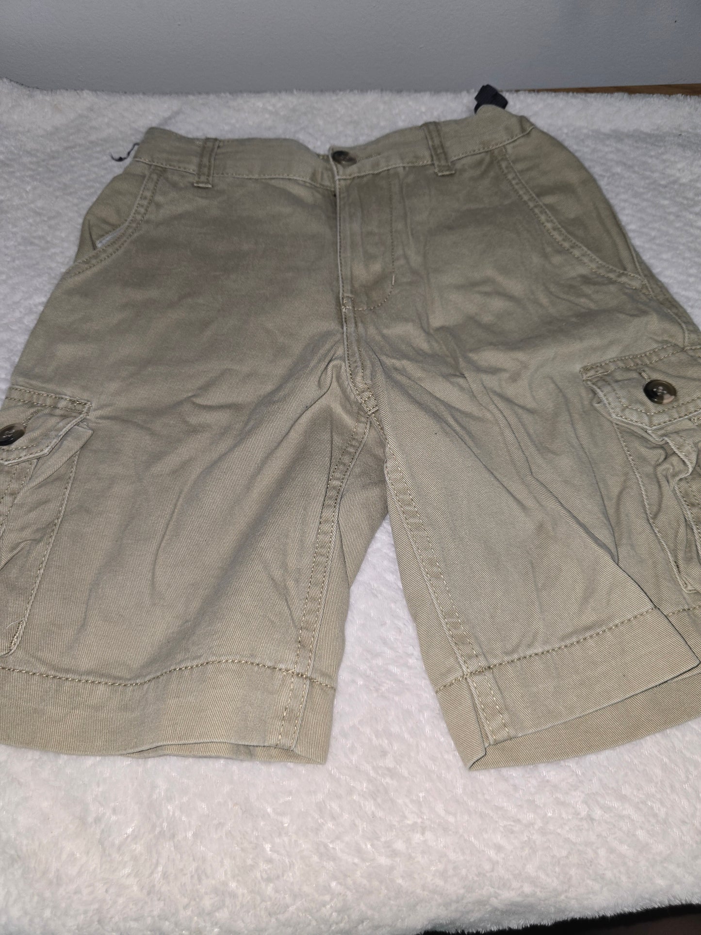 Boy size 8