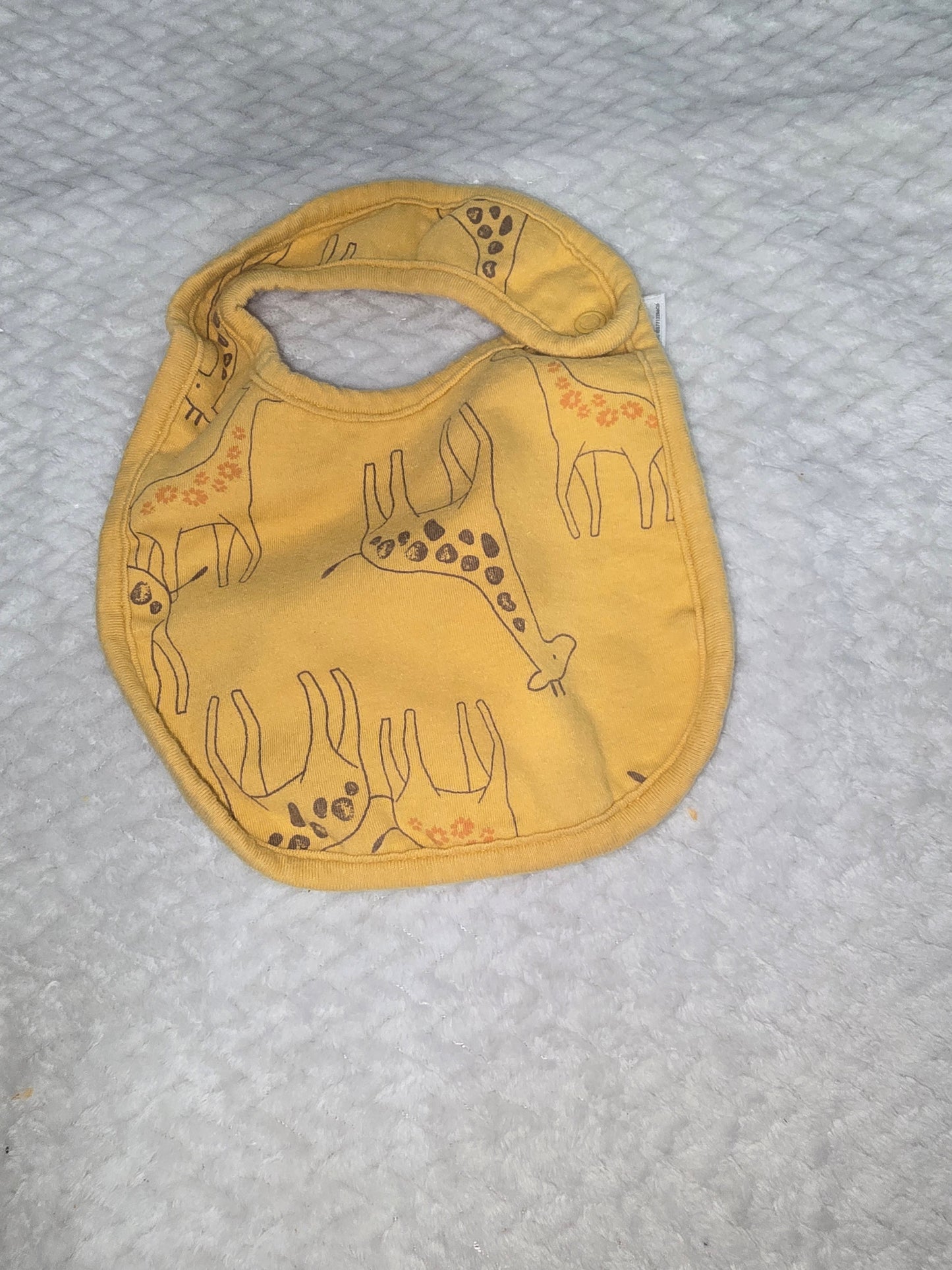 Giraffe bib