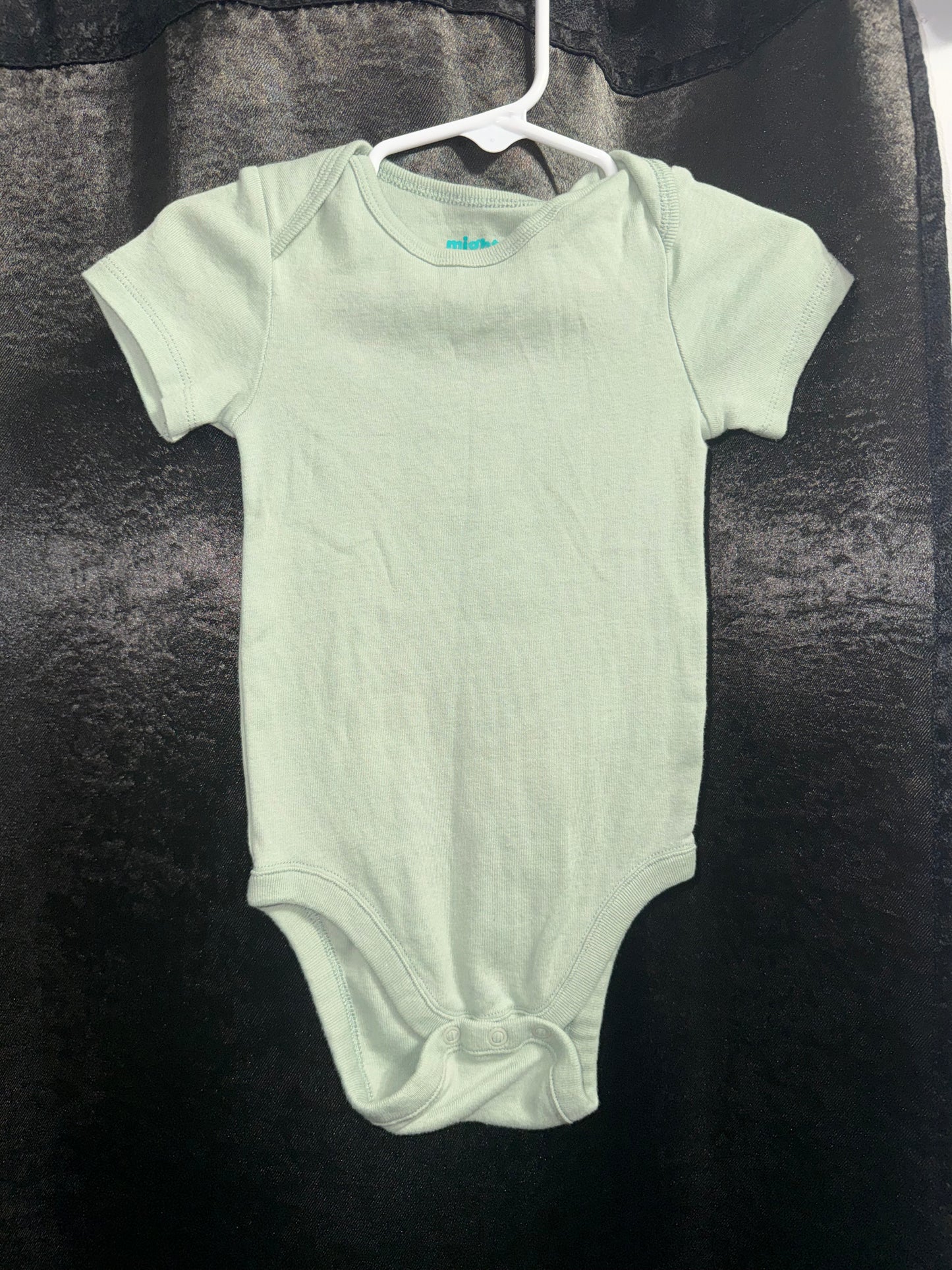 Onesie 18m