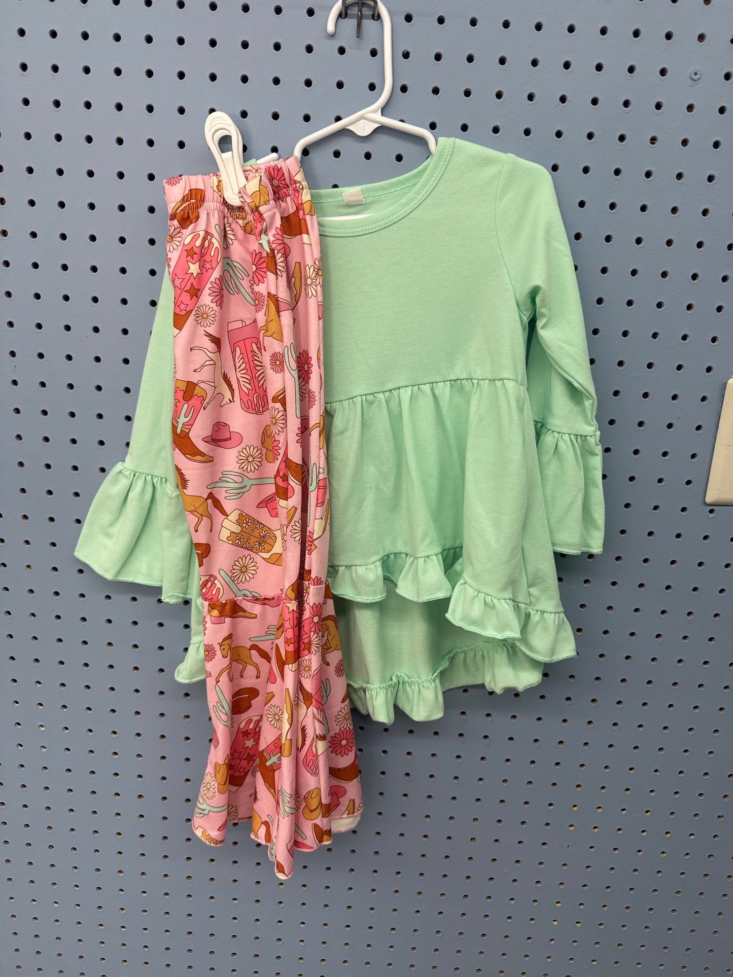 2pc Outfit 4T