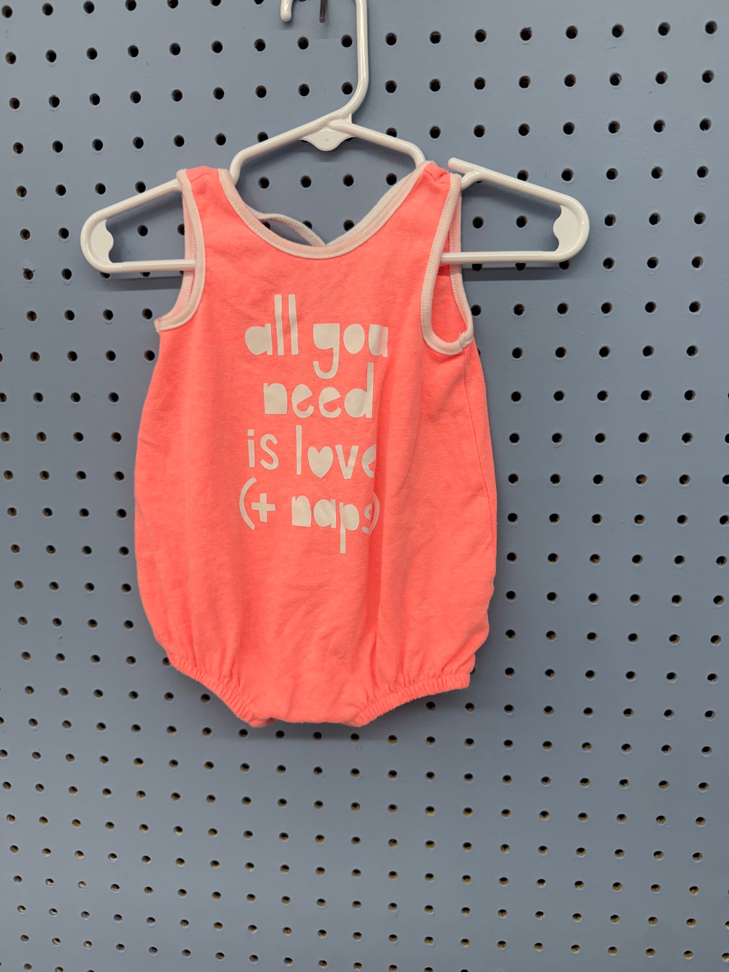 Love & Naps Onesie 0/3