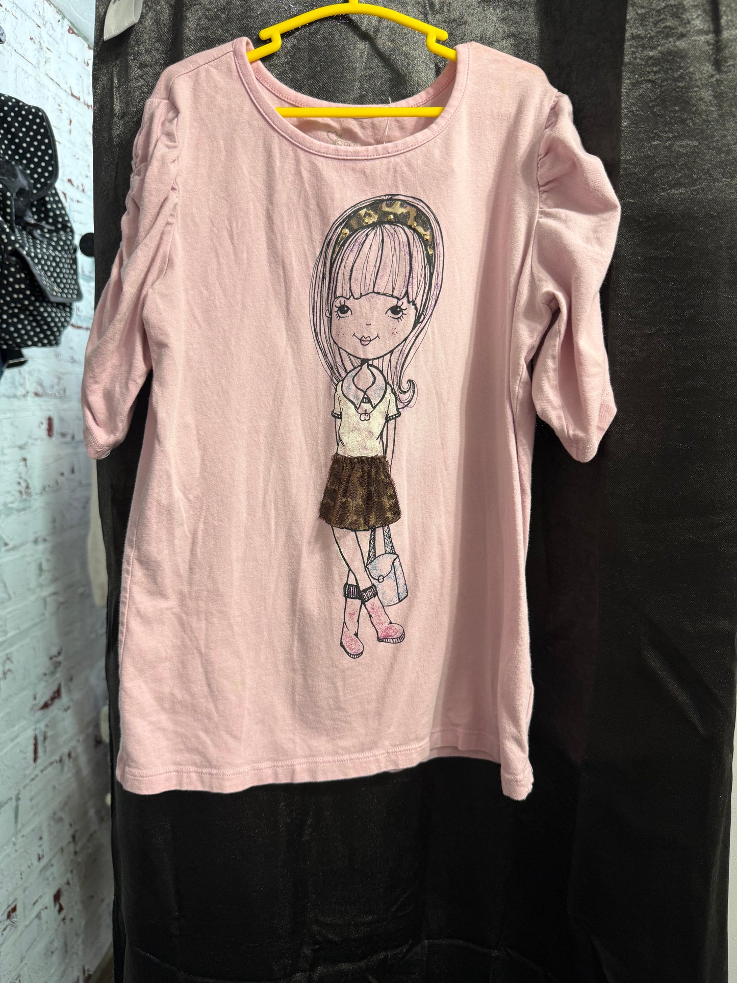 Girl Shirt L