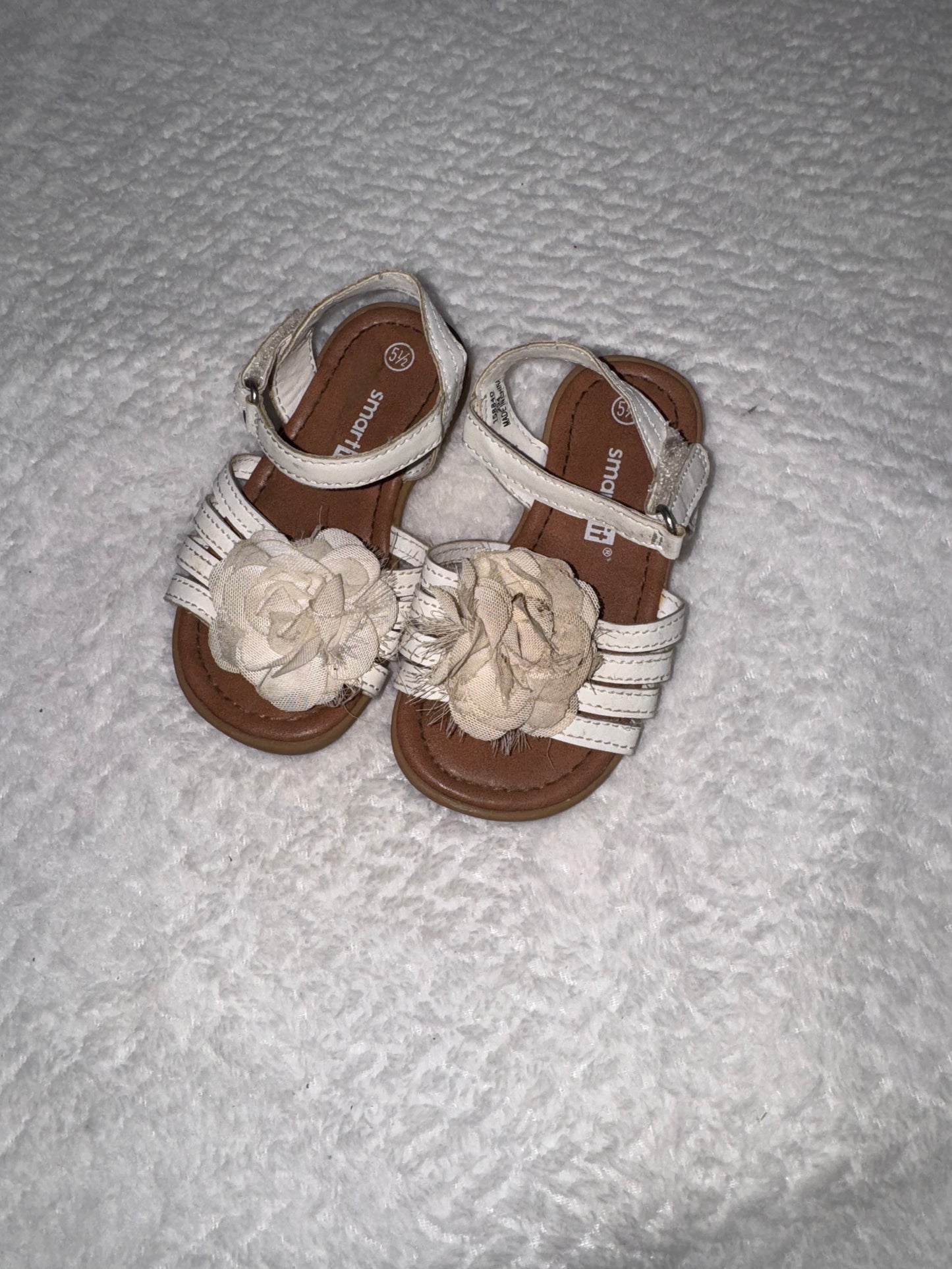 Girl Sandals 5.5