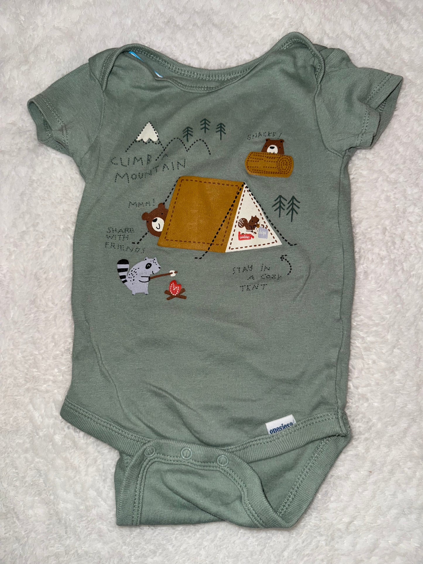 Boy onesie 6/9m