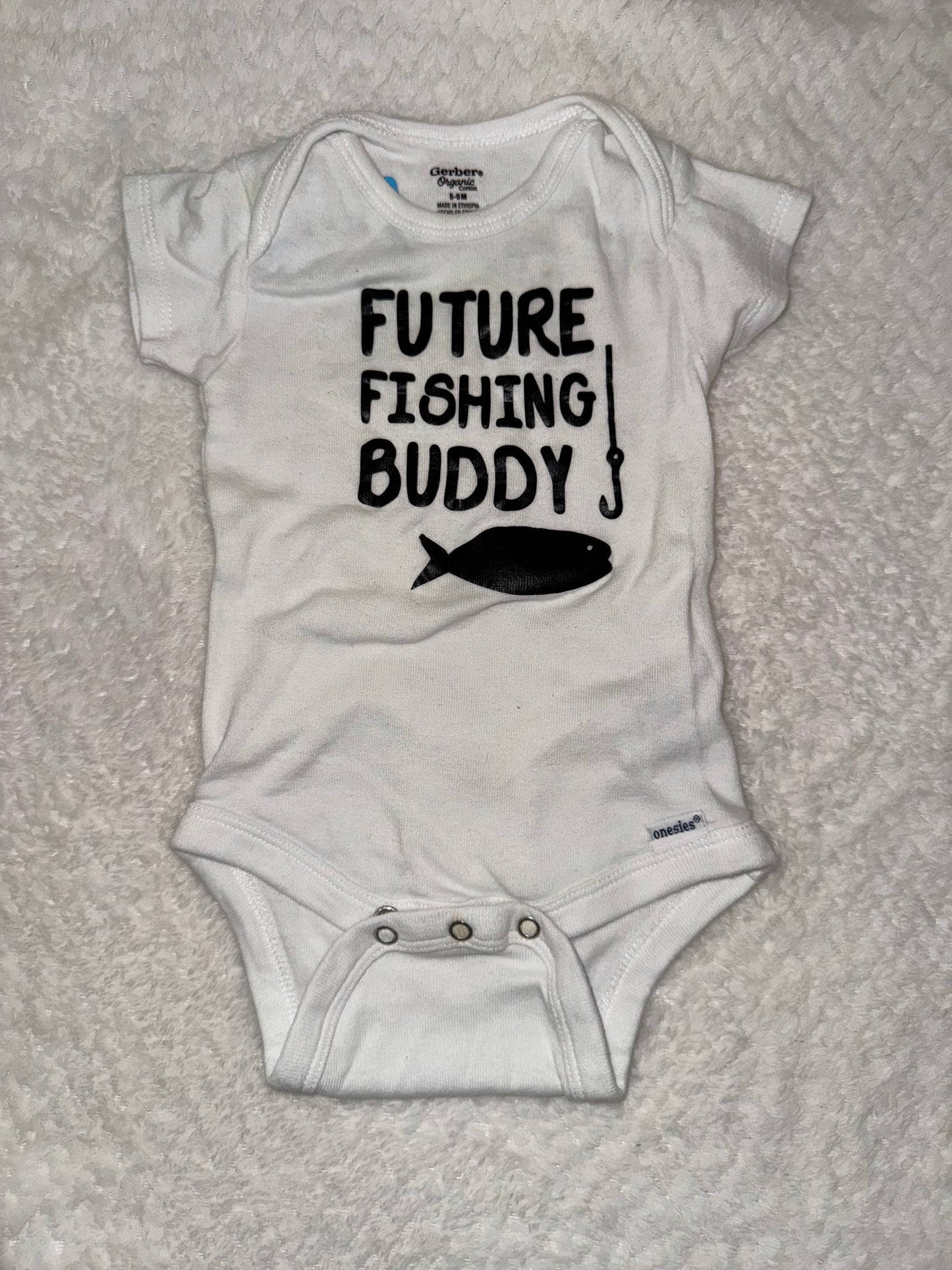 Boy onesie 6/9m