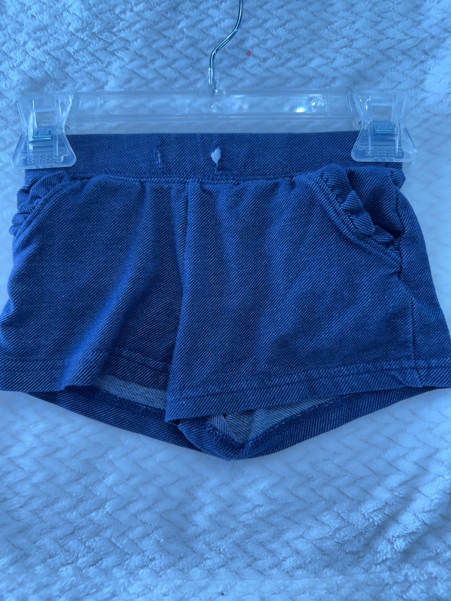 Girls size: 12m