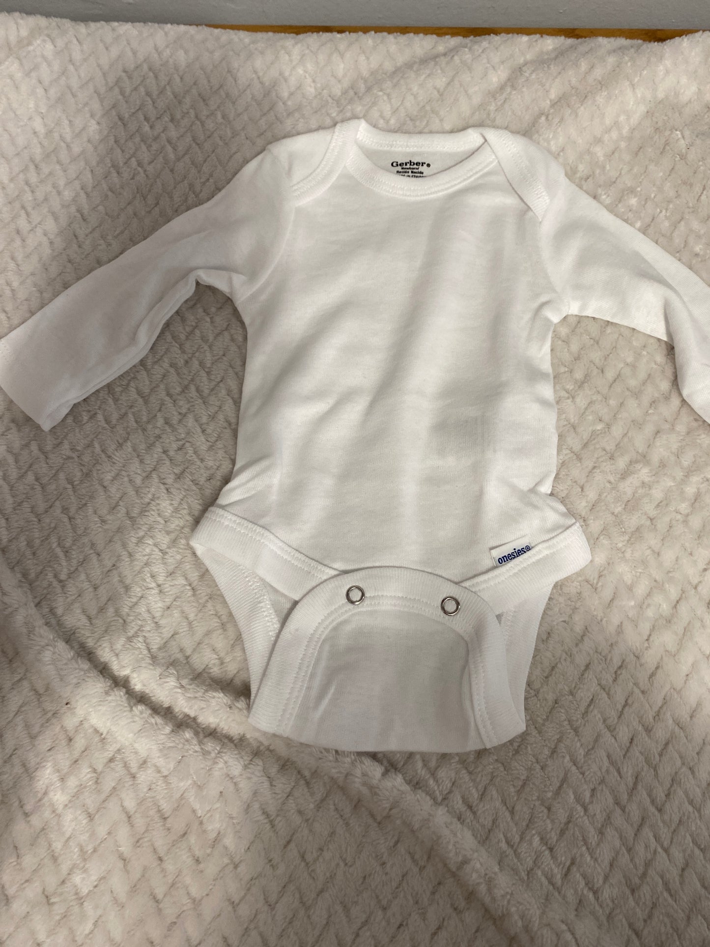 White onsie NB