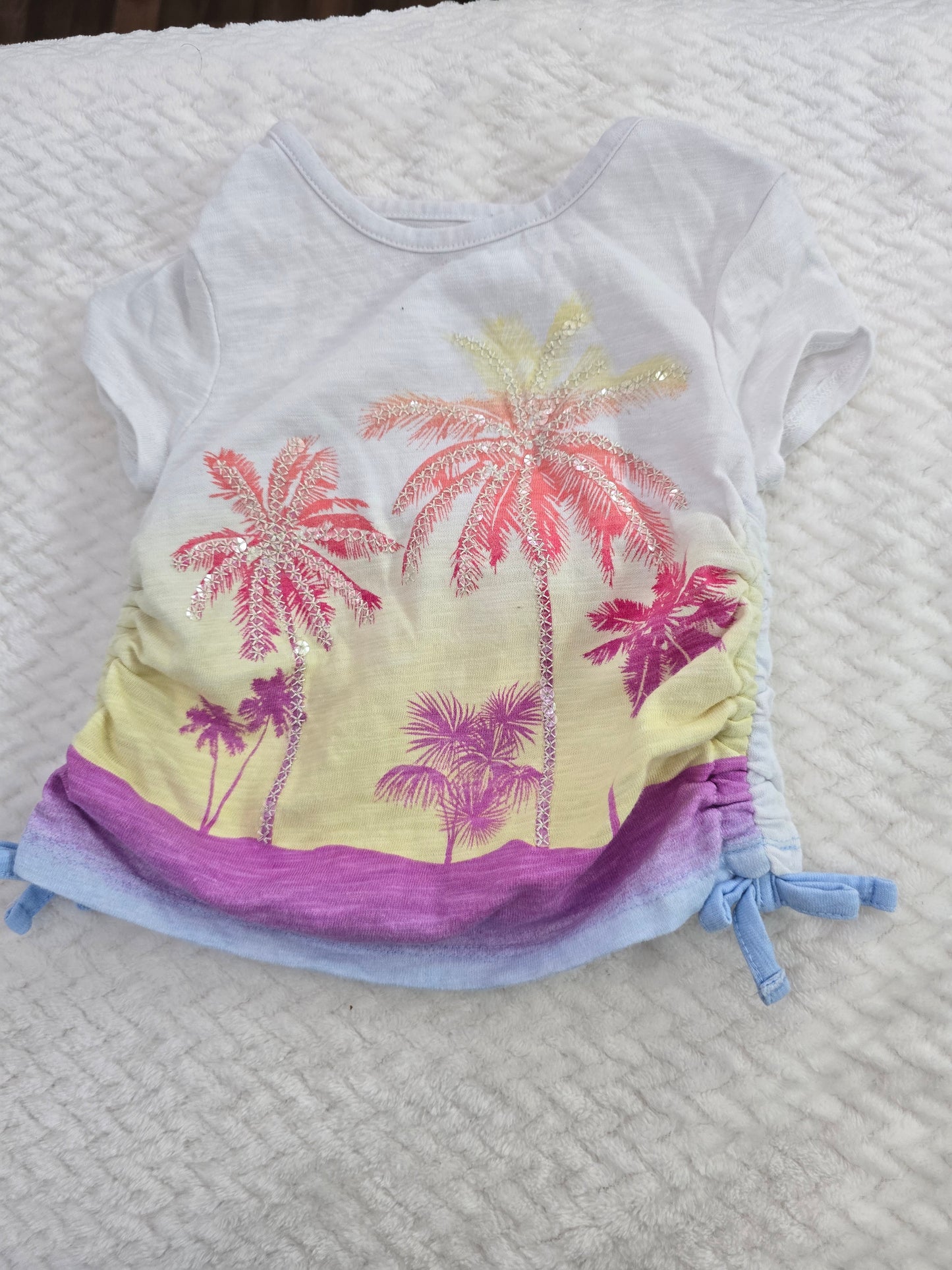 Girl size 12m