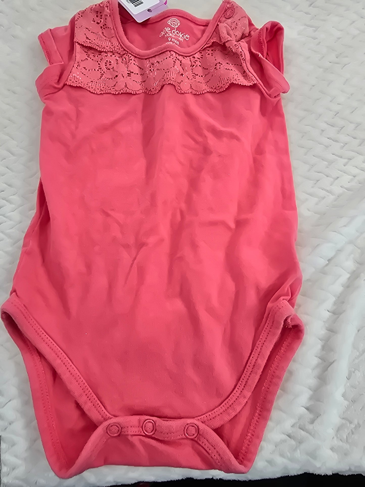 Girl 9m