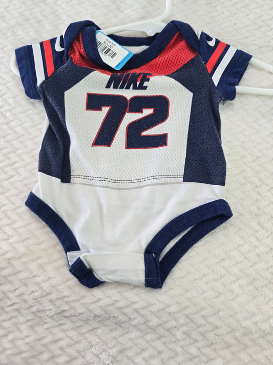 Boy size newborn