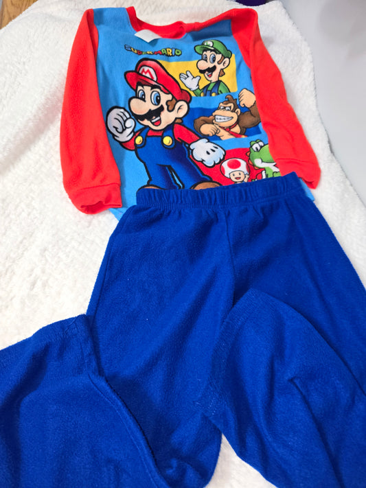 Boy size 4/5