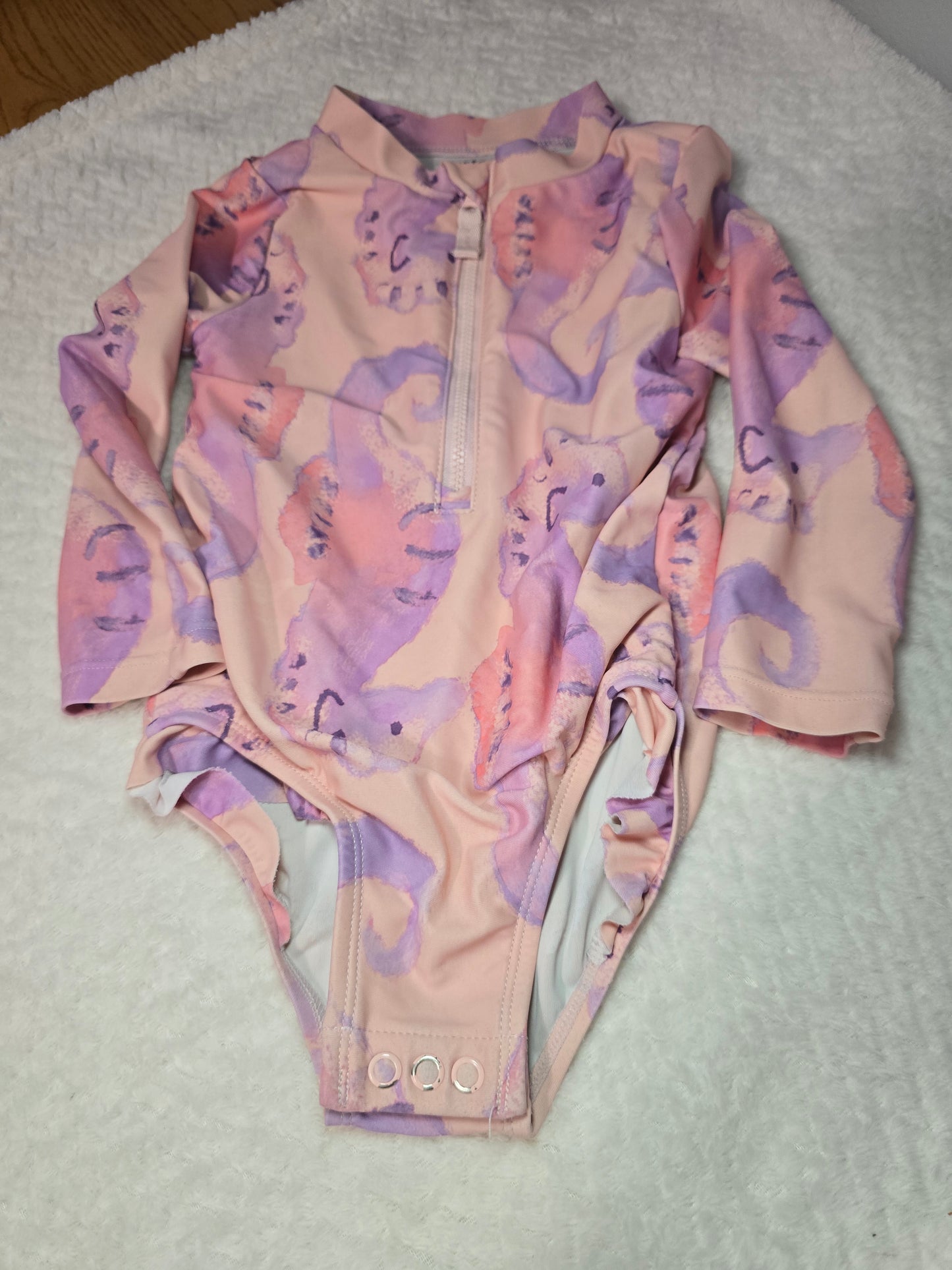Girl size 18m