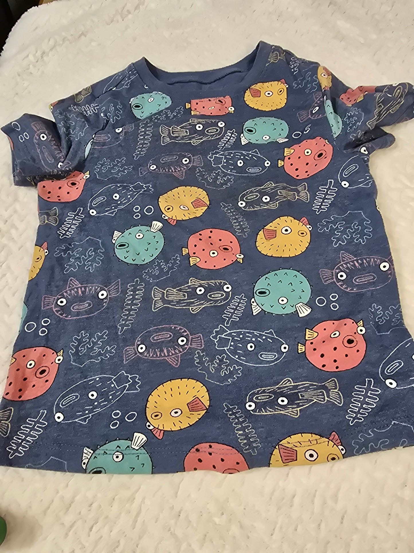 Boys shirt 5T