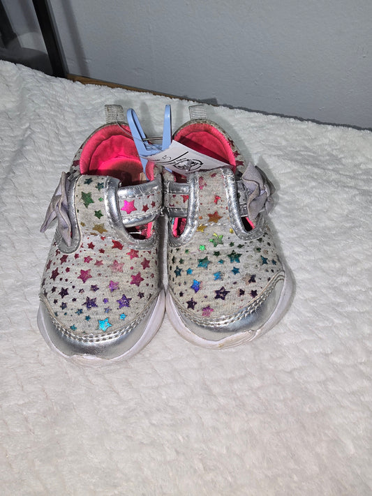 Girl size 5