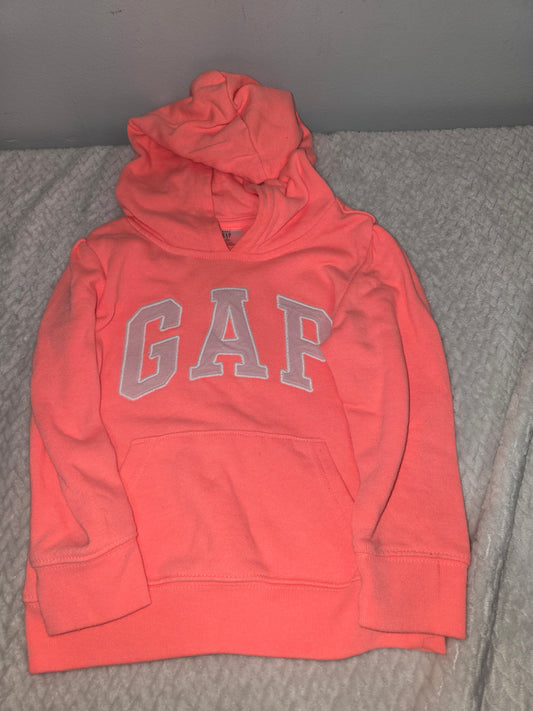 Girl size 4