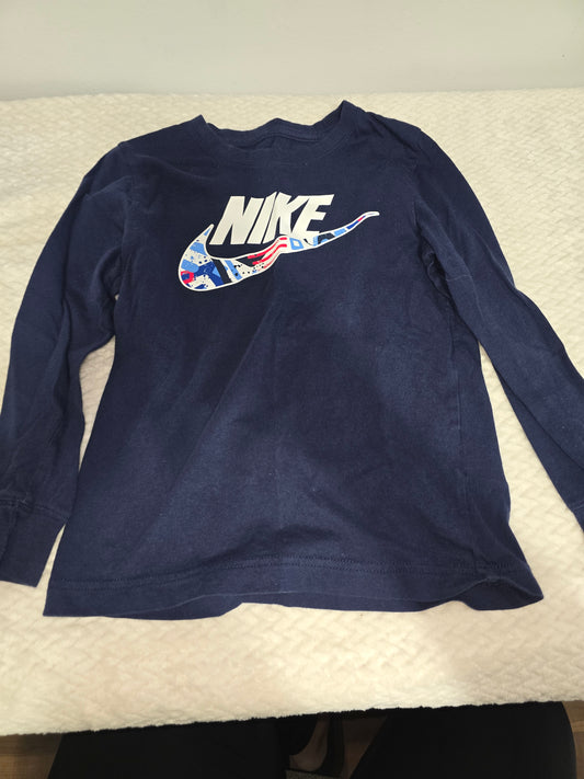Boys size 7
