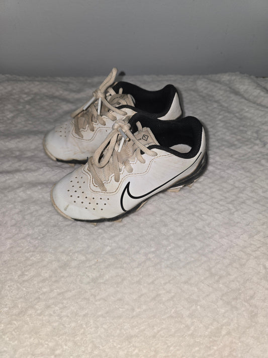 Cleats 10c