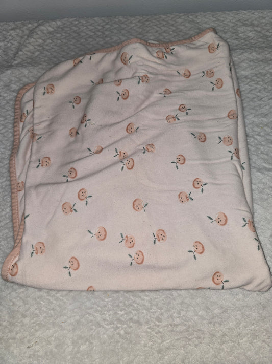 Pink w/cherries bath towel