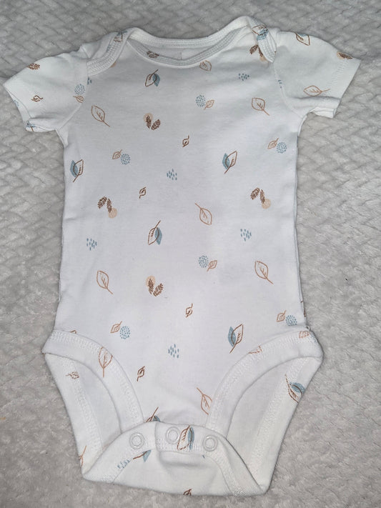 Leaf onsie 3m