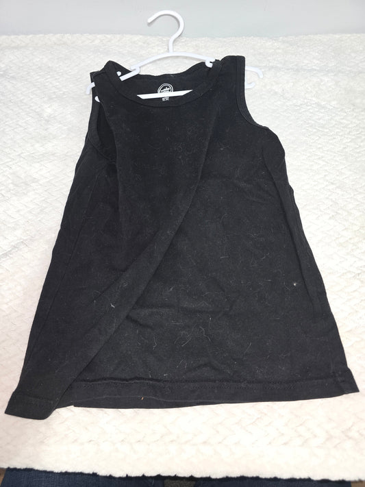 Girl size 6