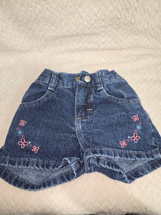 Girl size 12m