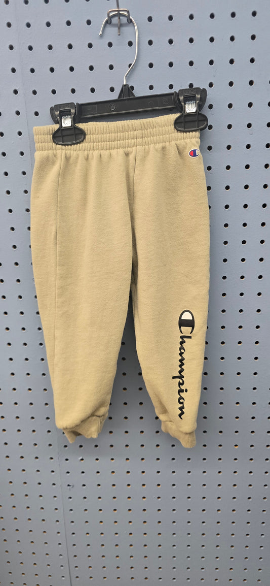 Champion pants 24m