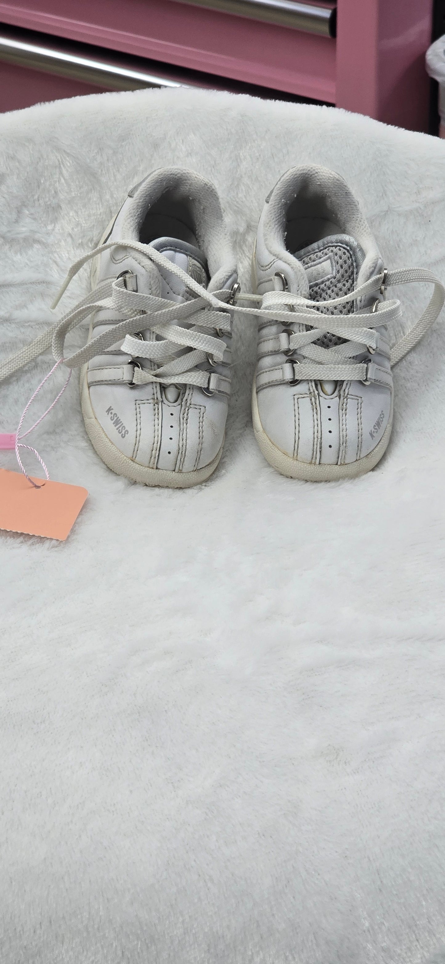 Girl shoes size 5