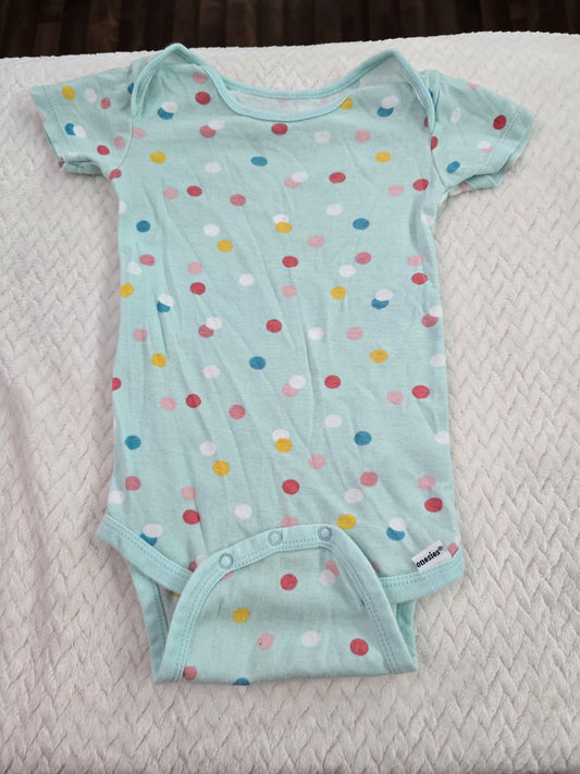 Girl size 12m
