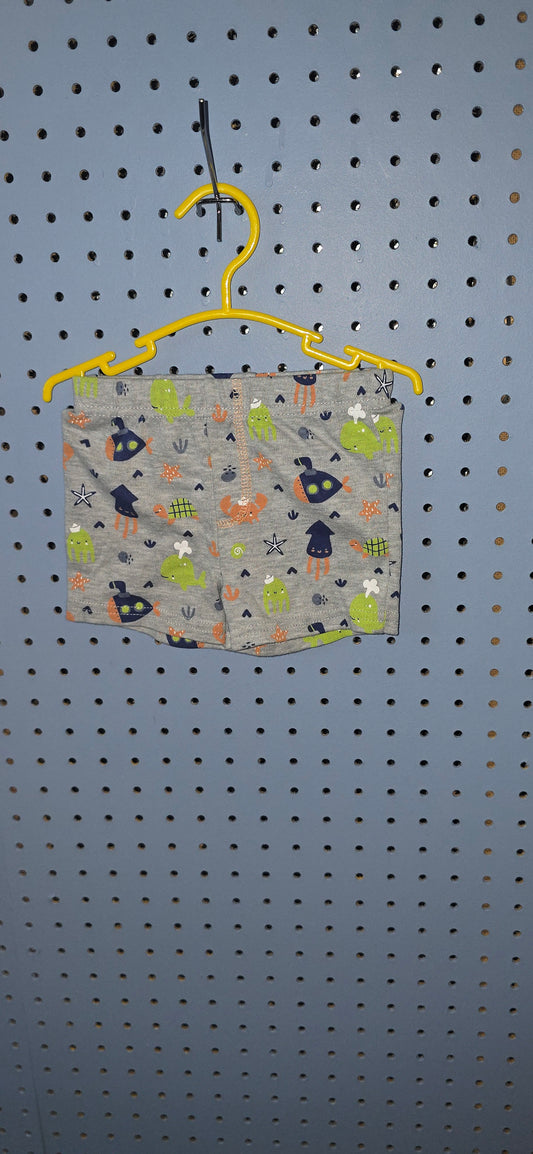 Boy shorts 6-9m