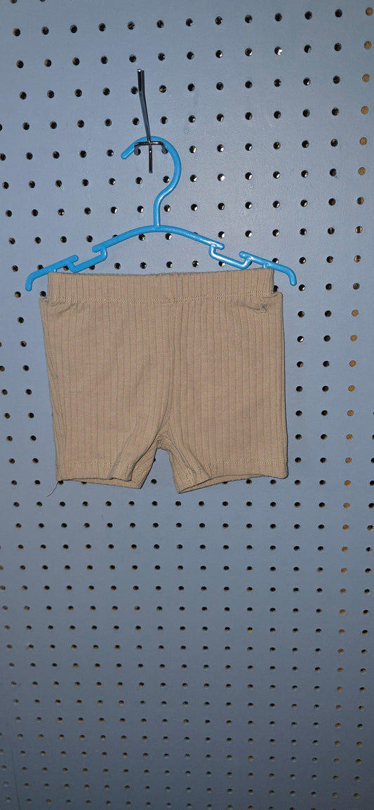 Boy shorts 12m