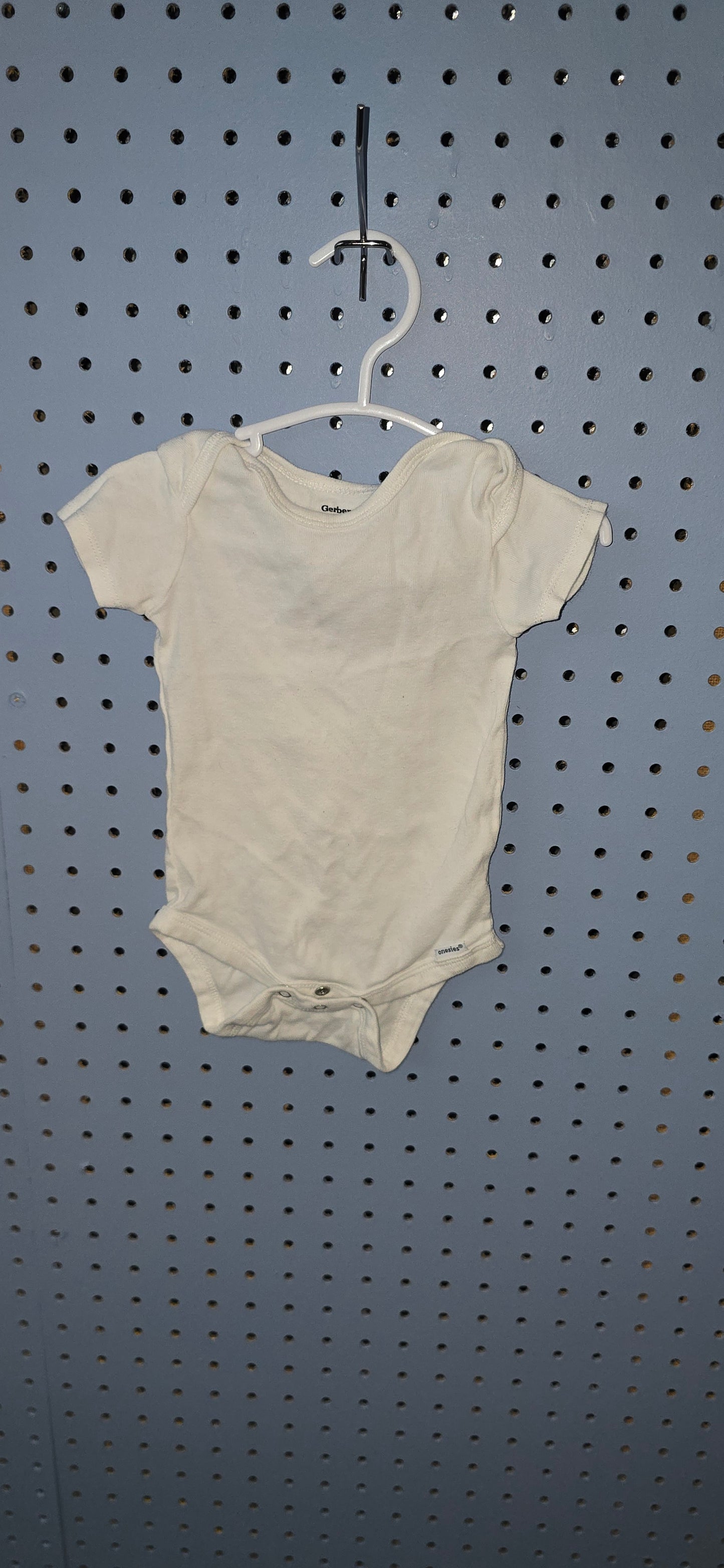 Onesie 6-9m