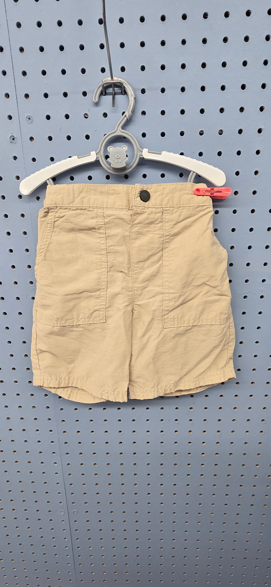 Khaki shorts 4t