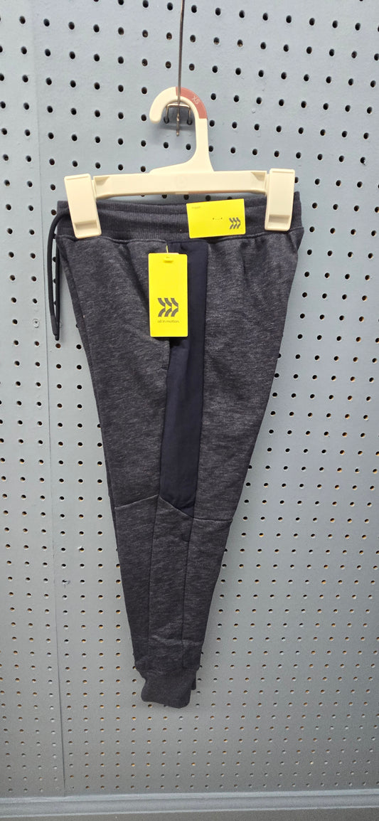 Boy pants small(6/7)