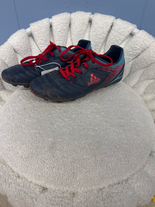 Brava Soccer Cleats 4.5