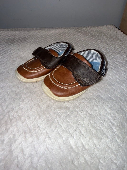 Carters Size 4