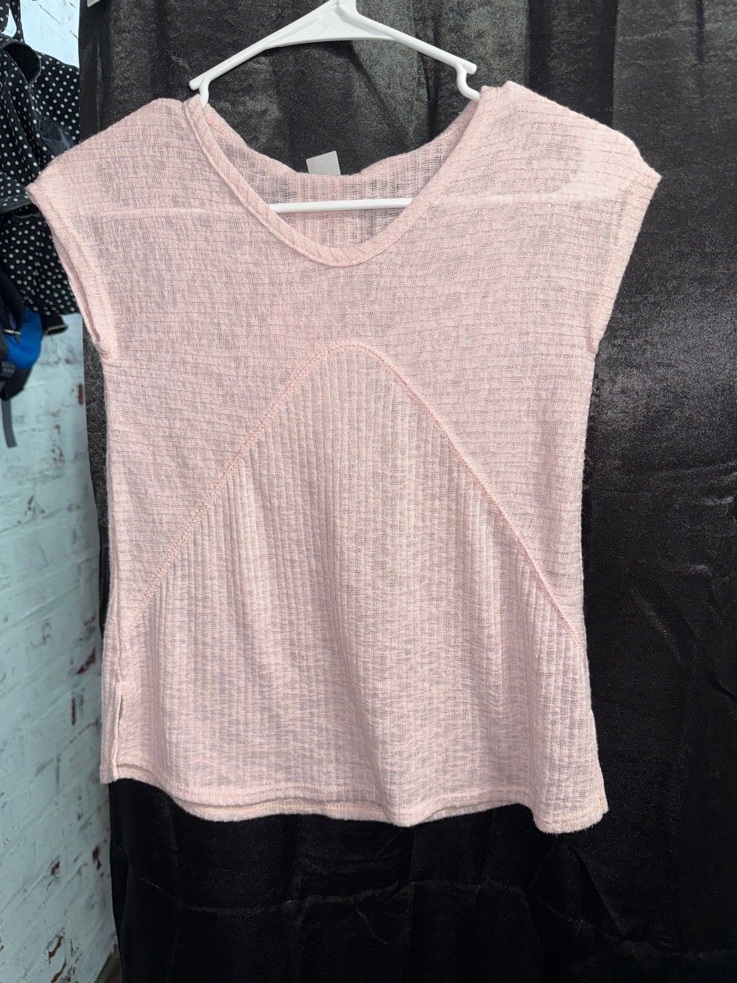 Girl Shirt M