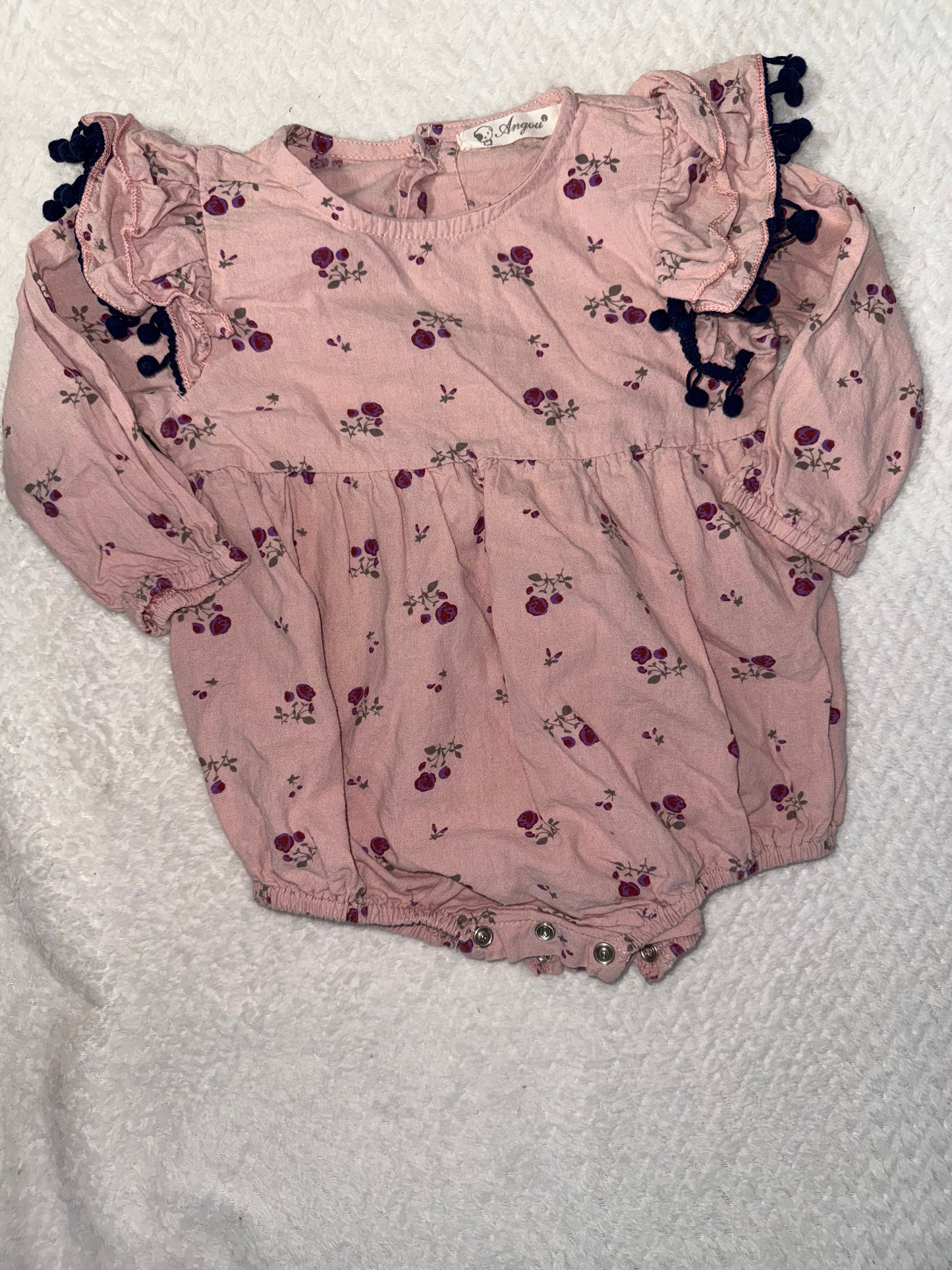 Girl Onesie 6/9m