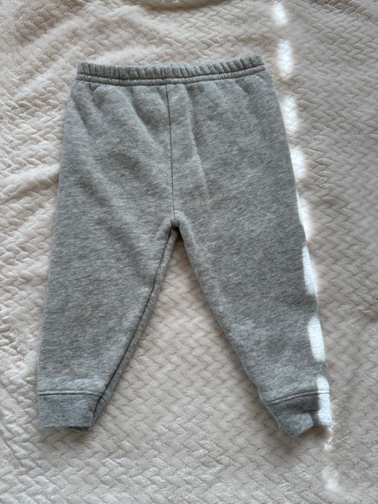 Girls pants 6/9m