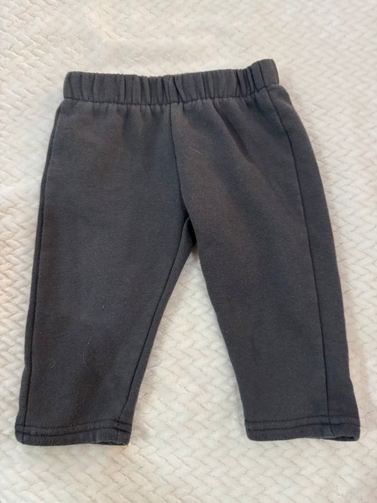 Boys pants 9m