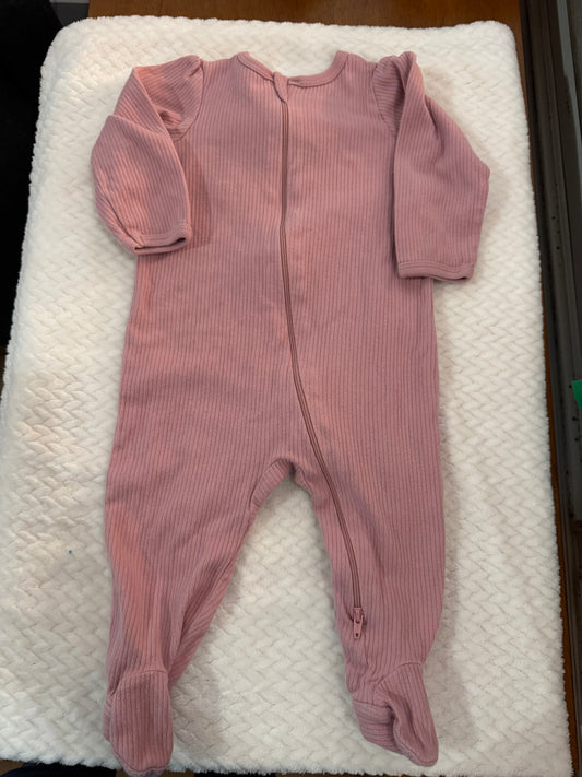 Girls sleeper 6/9m