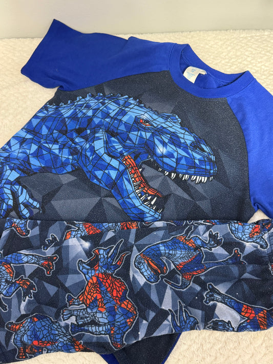 Boys pj's 2pc set 7/8