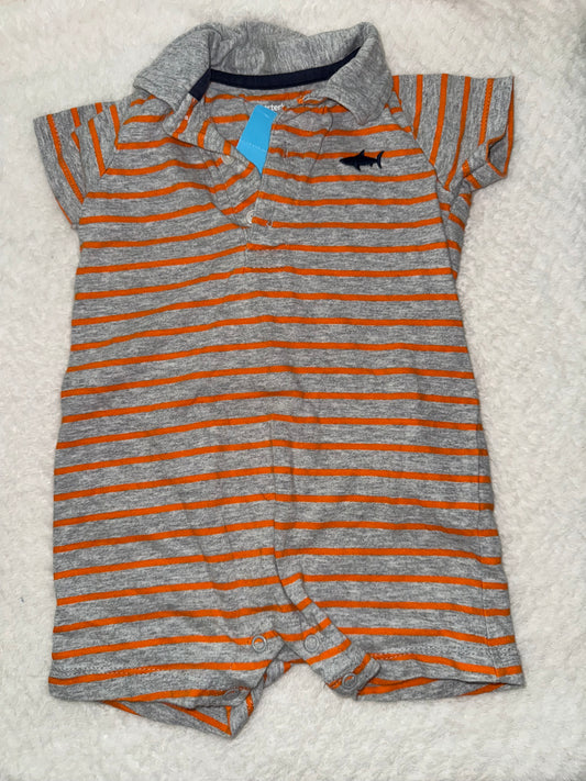 Boys one pc outfit 9m