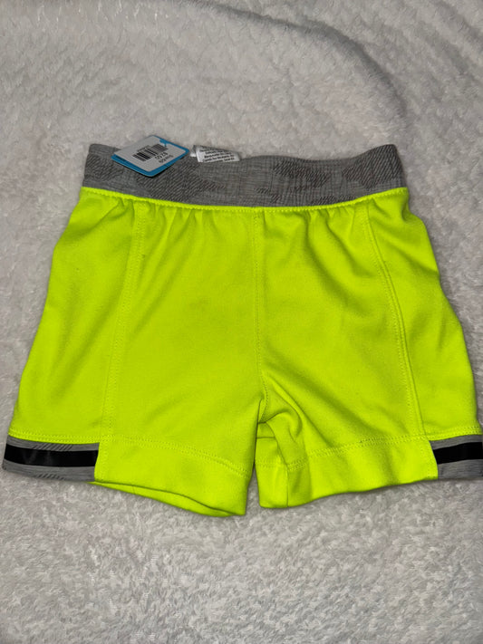 Boys shorts 6/9m