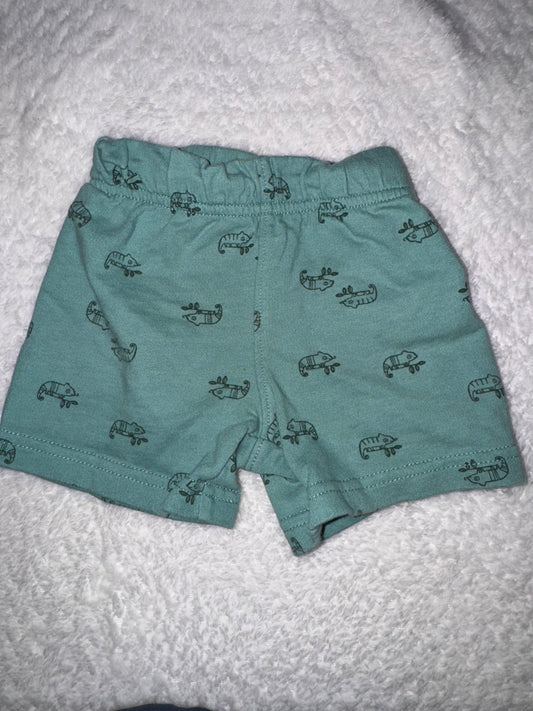Boys shorts 6/9m